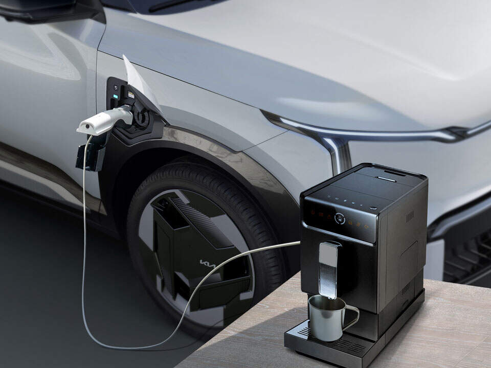 Exterior V2L (Vehicle-to-Load) outlet